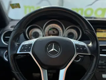 Mercedes-Benz C-Klasse C 180 CGI BlueEfficiency Classic