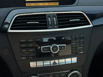 Mercedes-Benz C-Klasse C 180 CGI BlueEfficiency Classic