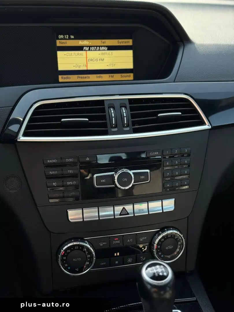 Mercedes-Benz C-Klasse C 180 CGI BlueEfficiency Classic