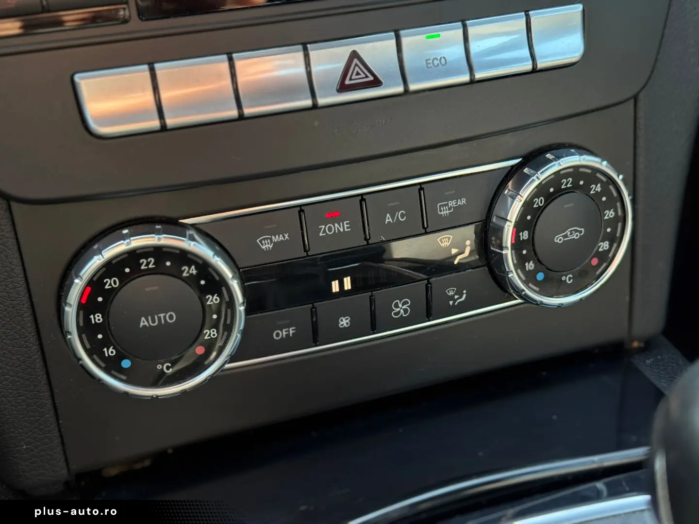 Mercedes-Benz C-Klasse C 180 CGI BlueEfficiency Classic