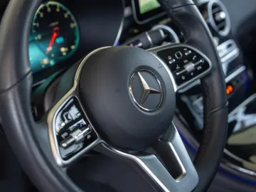 Mercedes-Benz GLC 300 de 4MATIC 9G-TRONIC  AMG Line