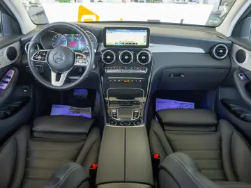 Mercedes-Benz GLC 300 de 4MATIC 9G-TRONIC  AMG Line