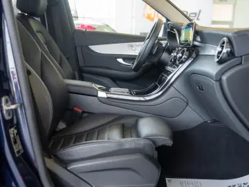 Mercedes-Benz GLC 300 de 4MATIC 9G-TRONIC  AMG Line