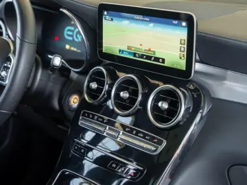 Mercedes-Benz GLC 300 de 4MATIC 9G-TRONIC  AMG Line