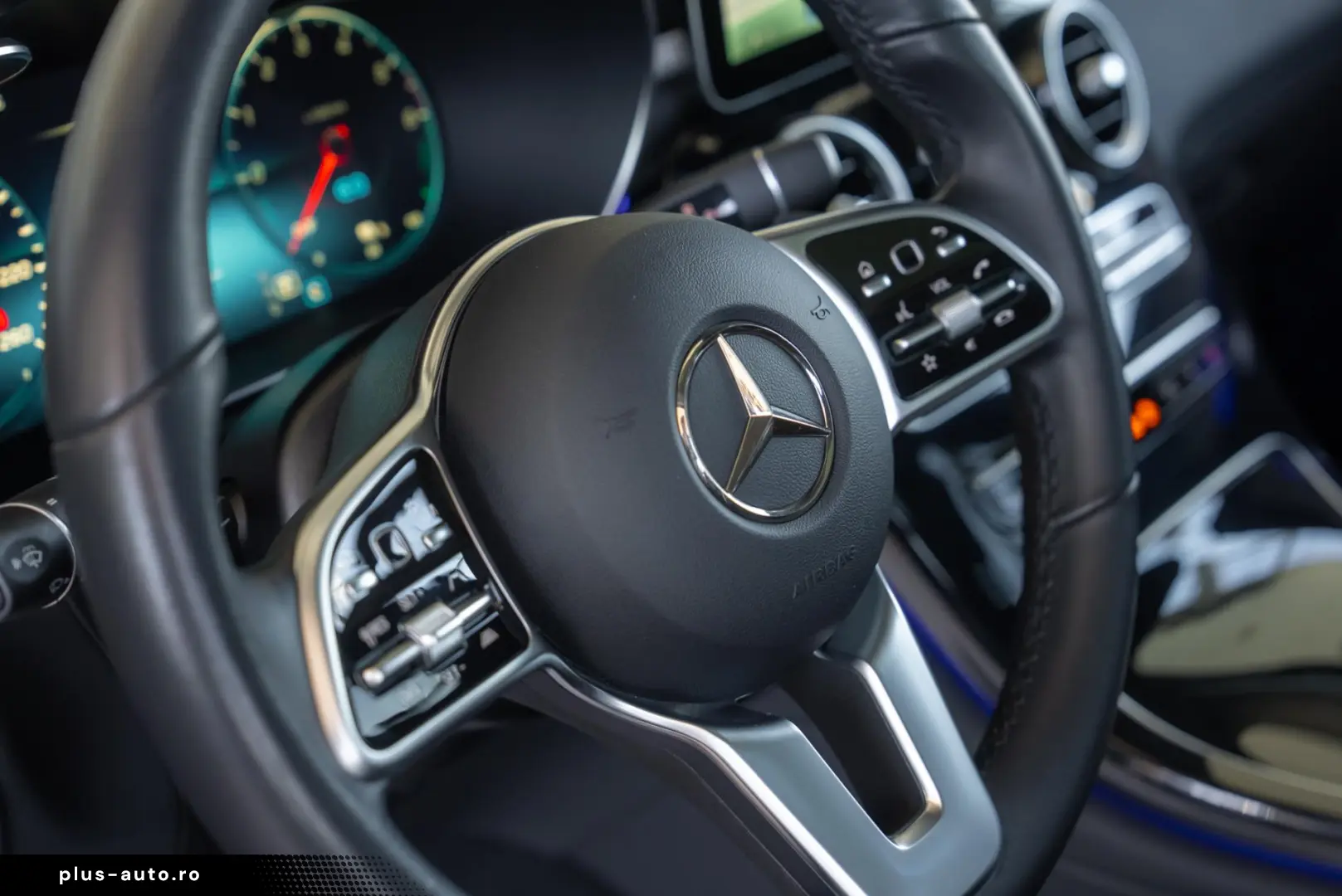 Mercedes-Benz GLC 300 de 4MATIC 9G-TRONIC  AMG Line