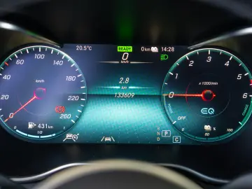 Mercedes-Benz GLC 300 de 4MATIC 9G-TRONIC  AMG Line