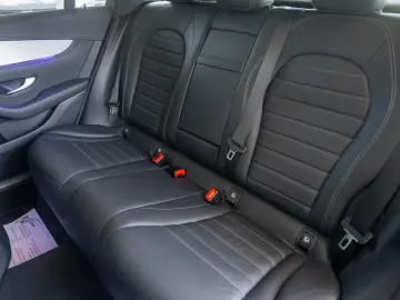 Mercedes-Benz GLC 300 de 4MATIC 9G-TRONIC  AMG Line