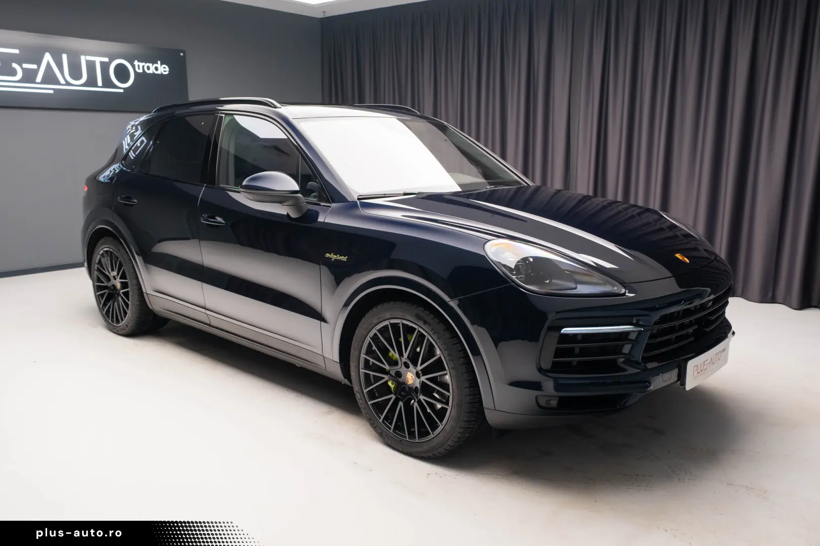 Porsche Cayenne Platinum Hyb   Garantie   Leasing