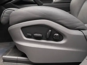 Porsche Cayenne Platinum Hyb   Garantie   Leasing