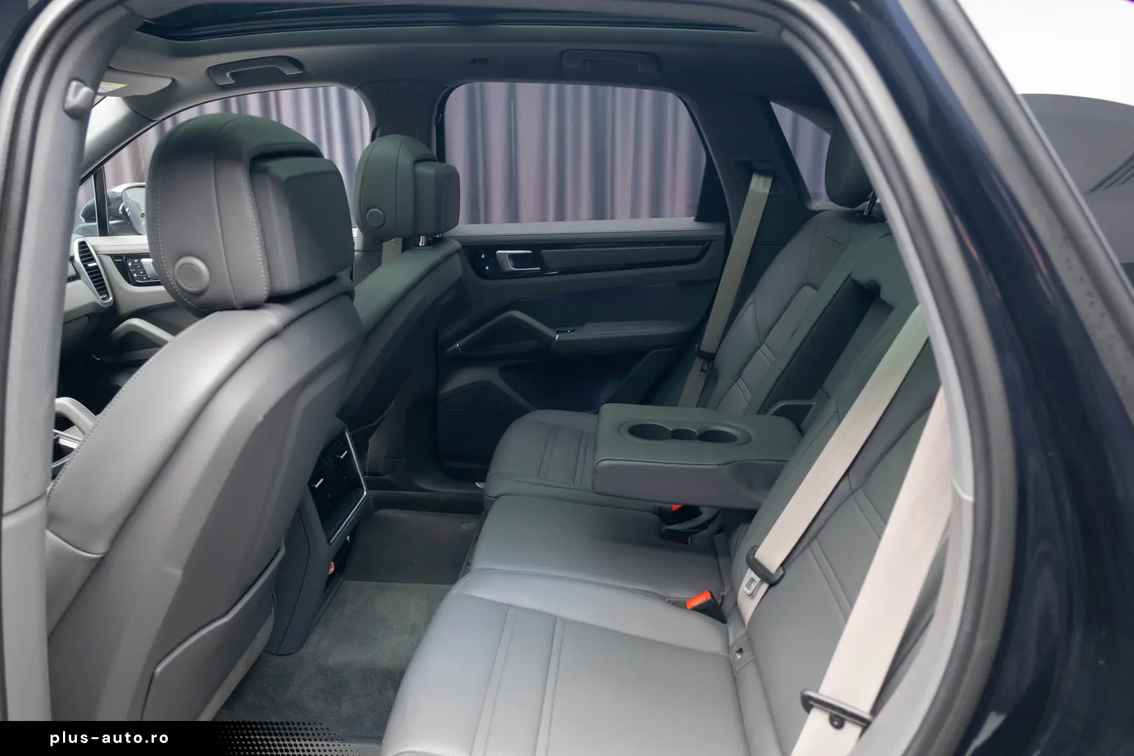 Porsche Cayenne Platinum Hyb   Garantie   Leasing