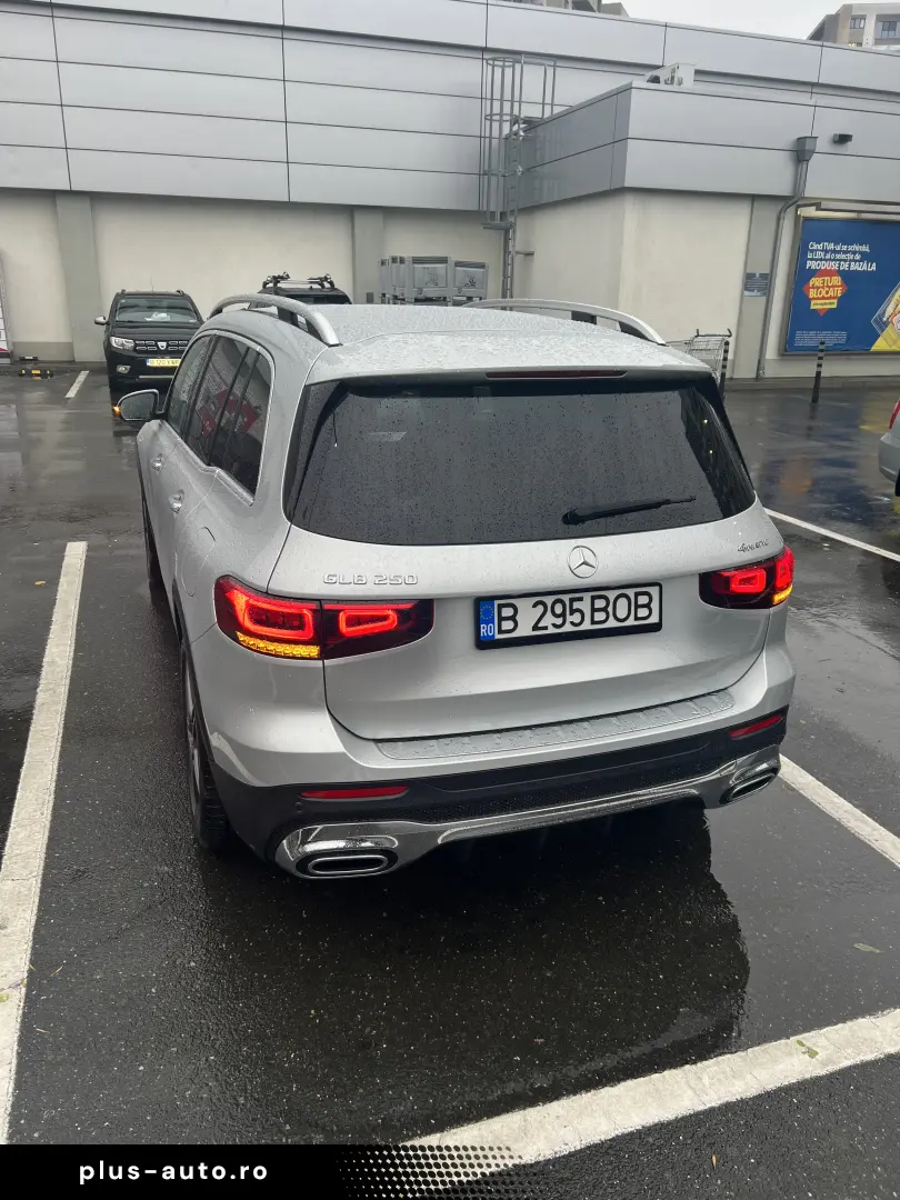 Mercedes-Benz GLB 250