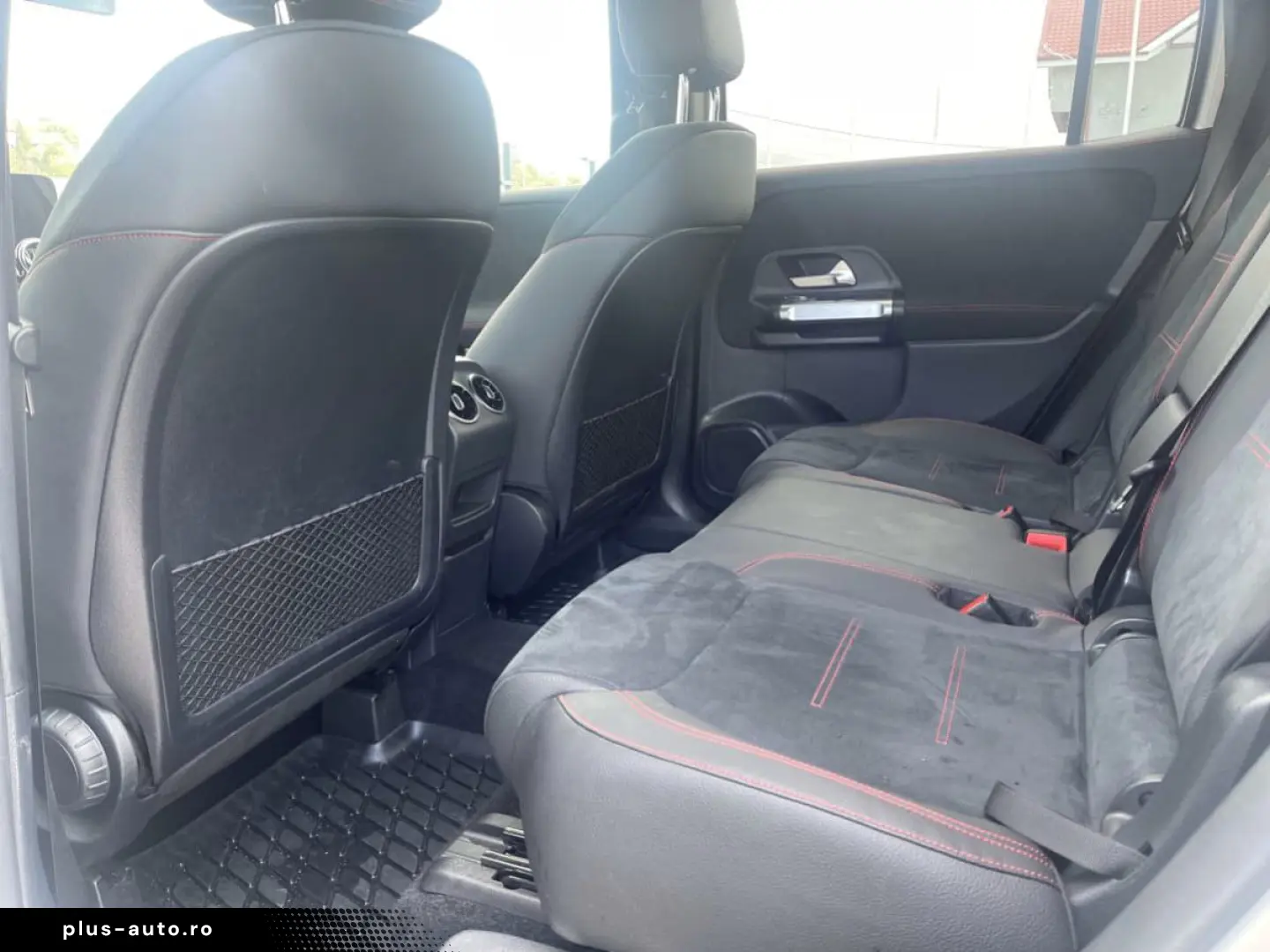 Mercedes-Benz GLB 250