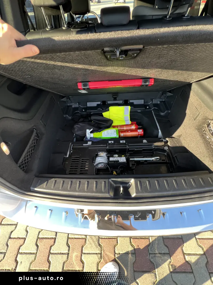 Mercedes-Benz GLB 250