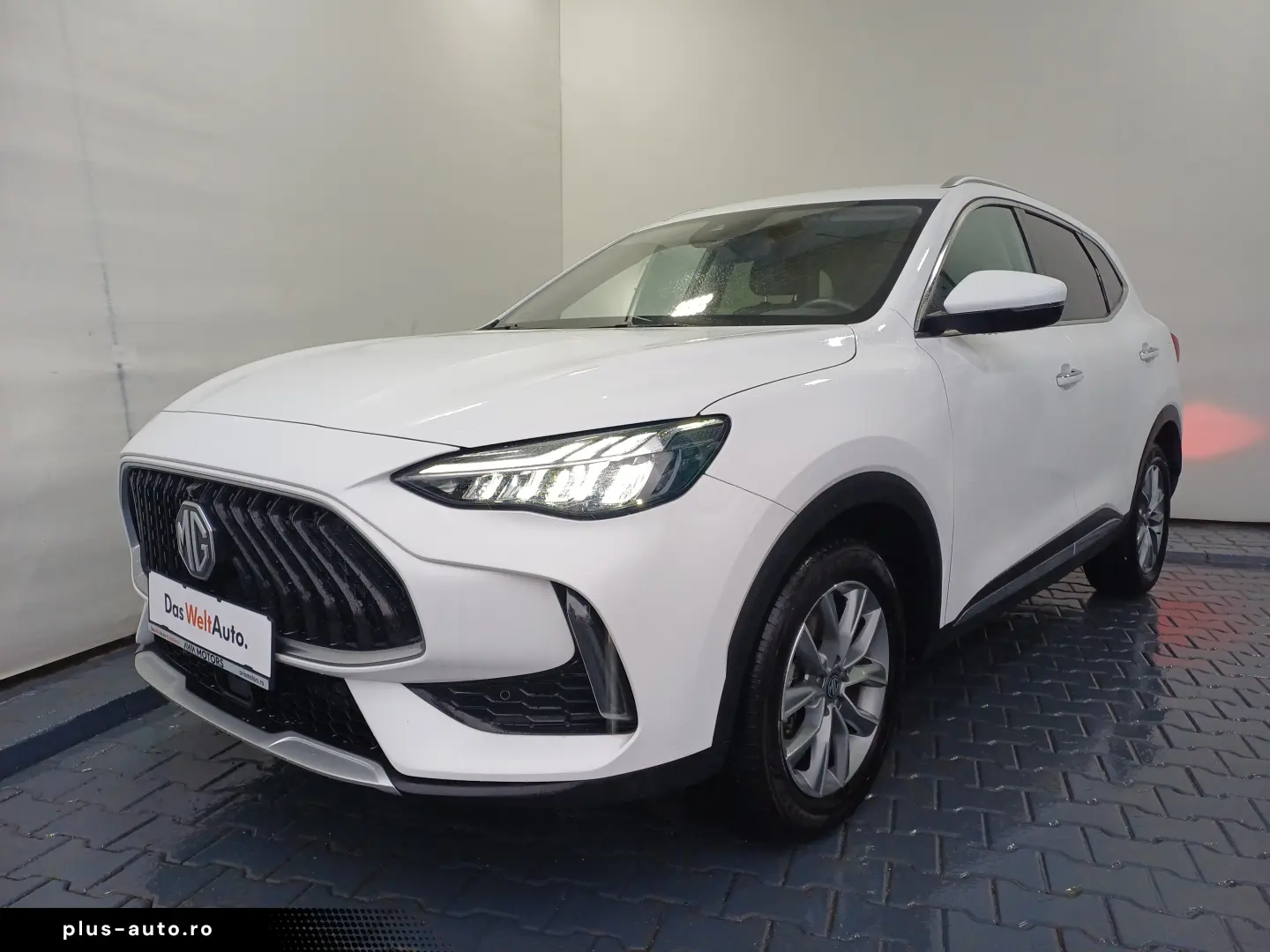 MG HS 1.5T GDI Luxury Automată 162CP