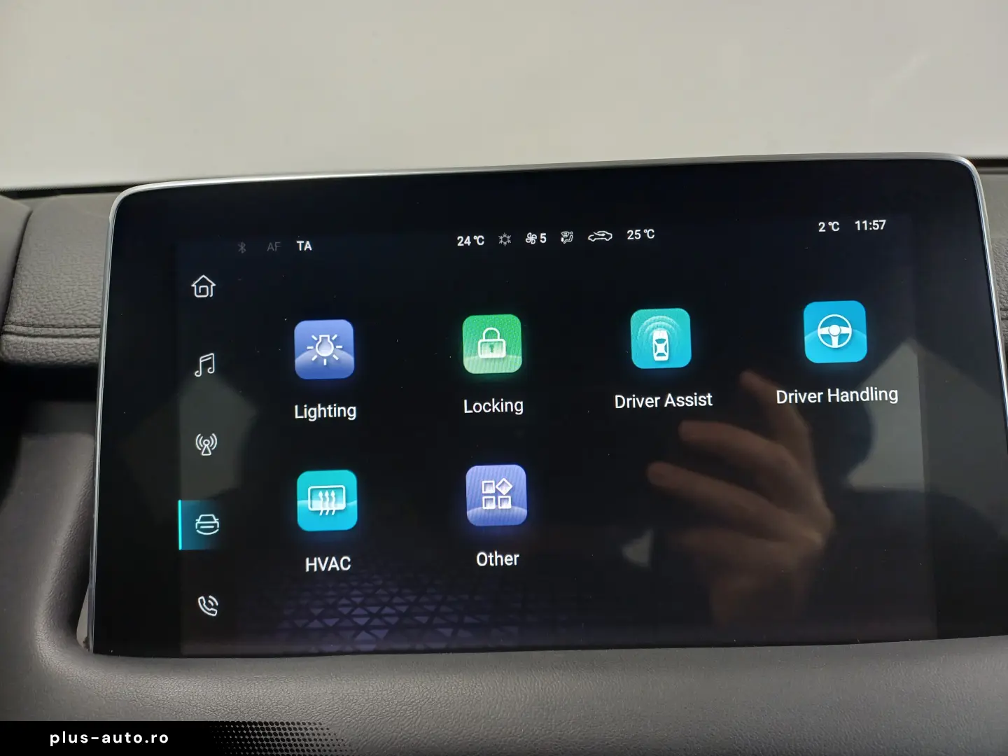 MG HS 1.5T GDI Luxury Automată 162CP