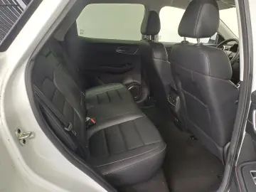 MG HS 1.5T GDI Luxury Automată 162CP