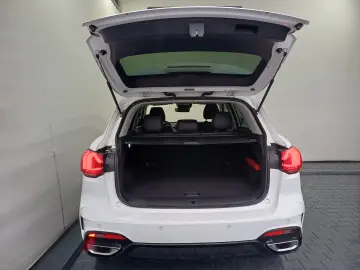 MG HS 1.5T GDI Luxury Automată 162CP