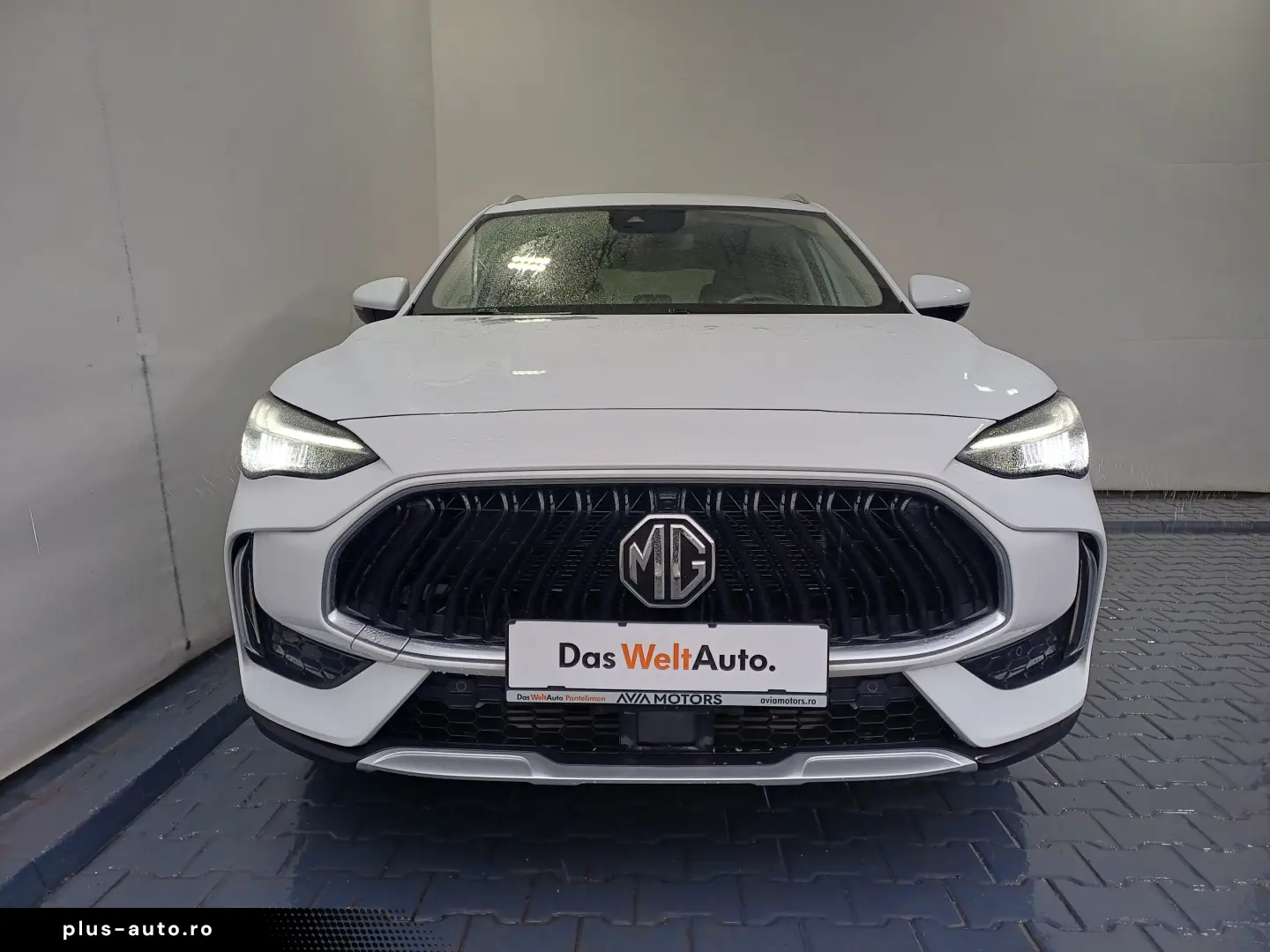 MG HS 1.5T GDI Luxury Automată 162CP