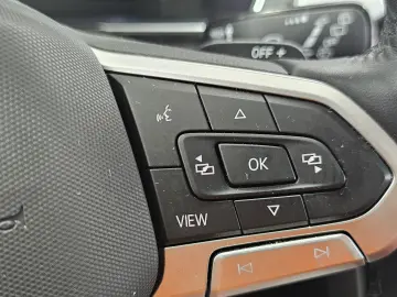 VW Passat Business 2 0 TDI 150 Cp DSG