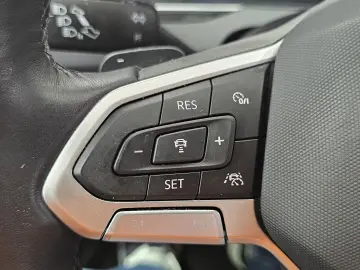 VW Passat Business 2 0 TDI 150 Cp DSG