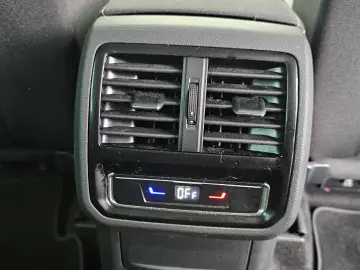 VW Passat Business 2 0 TDI 150 Cp DSG