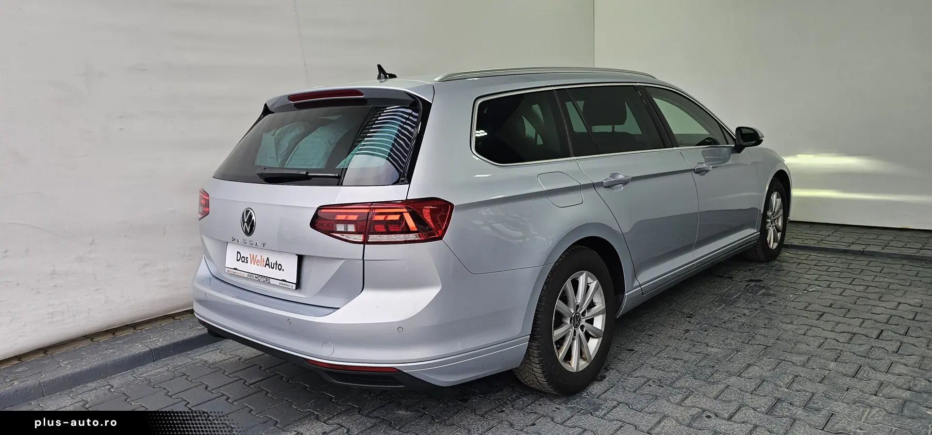 VW Passat Business 2 0 TDI 150 Cp DSG