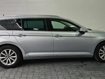 VW Passat Business 2 0 TDI 150 Cp DSG