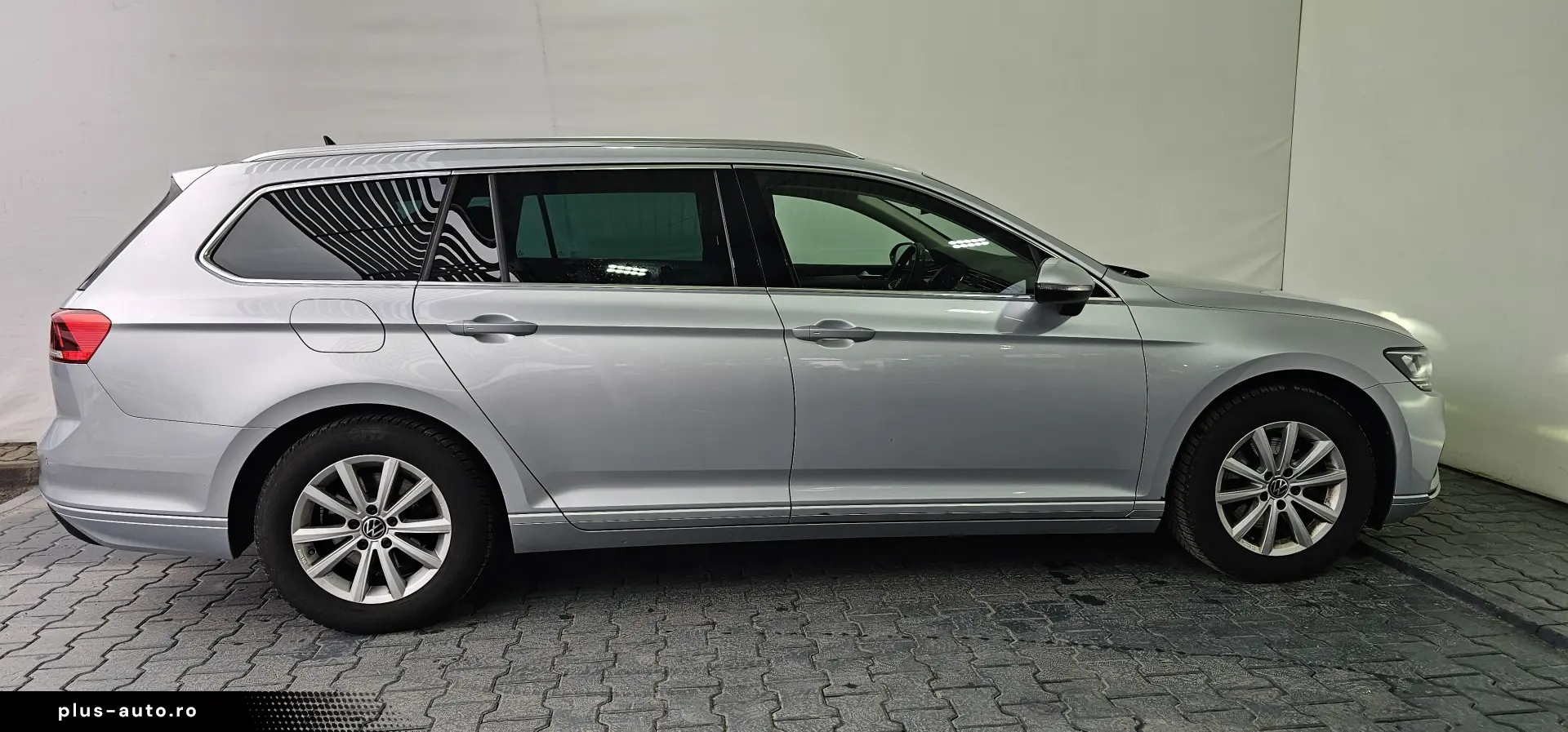 VW Passat Business 2 0 TDI 150 Cp DSG