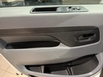 OPEL Vivaro Kasten 2.0 D L Edition NaviPro Kamera PDC