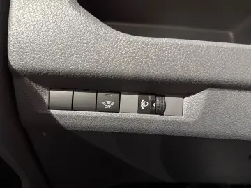 OPEL Vivaro Kasten 2.0 D L Edition NaviPro Kamera PDC