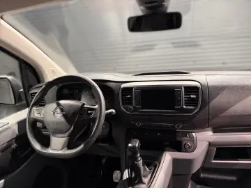 OPEL Vivaro Kasten 2.0 D L Edition NaviPro Kamera PDC