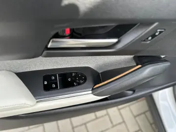 Mazda MX-3 e-skyactiv First edition