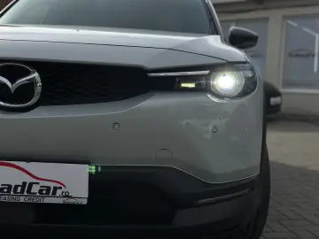 Mazda MX-3 e-skyactiv First edition