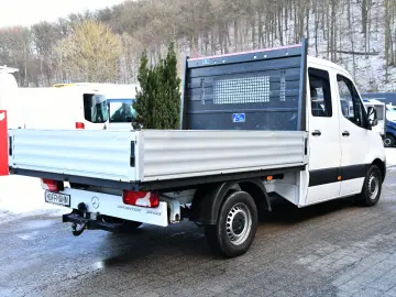MERCEDES-BENZ Sprinter 211CDI RWD L2