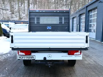 MERCEDES-BENZ Sprinter 211CDI RWD L2