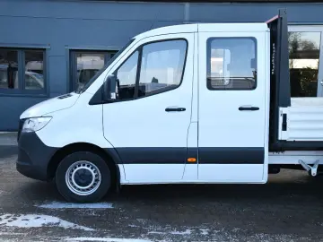 MERCEDES-BENZ Sprinter 211CDI RWD L2