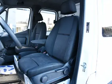 MERCEDES-BENZ Sprinter 211CDI RWD L2