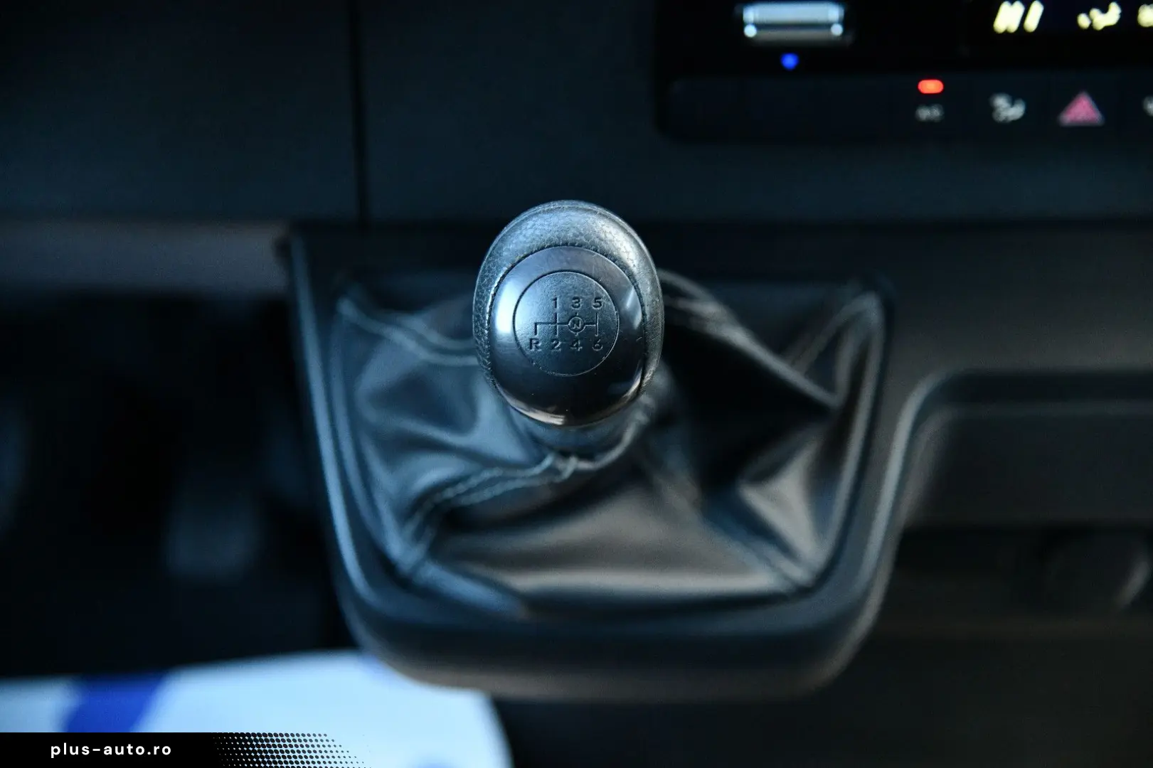 MERCEDES-BENZ Sprinter 211CDI RWD L2