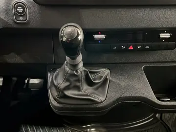 MERCEDES-BENZ Sprinter 317 CDI H2 L2 TEMPOMAT DAB 360