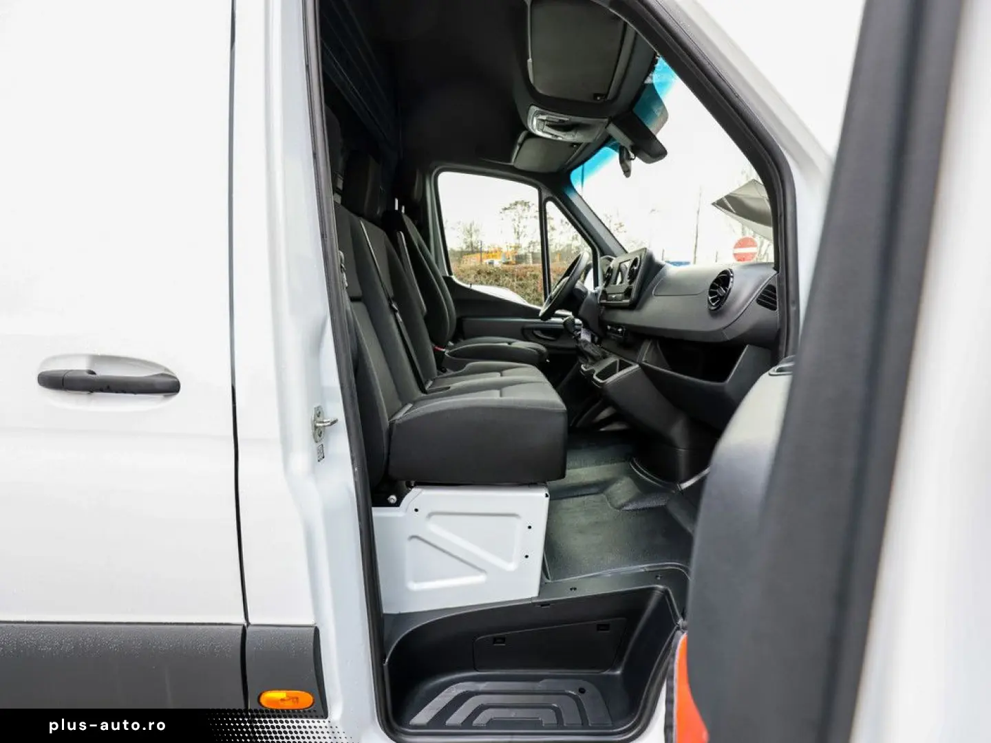 MERCEDES-BENZ Sprinter 317 CDI L3H2 Navi Kamera