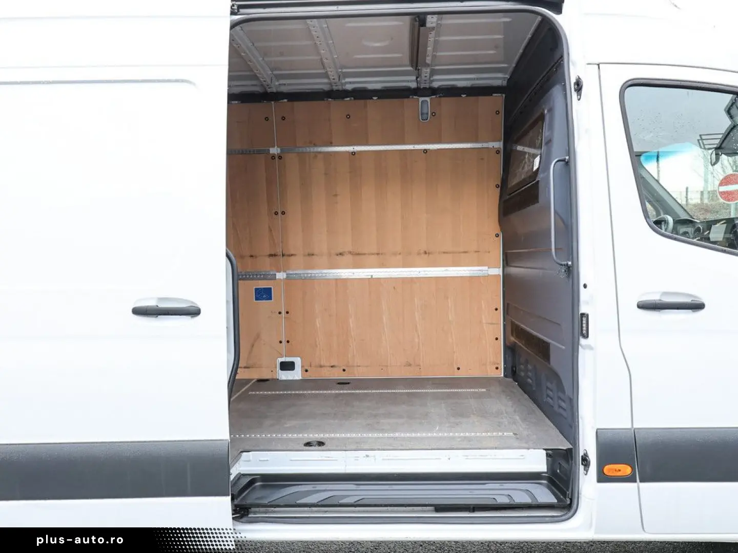 MERCEDES-BENZ Sprinter 317 CDI L3H2 Navi Kamera