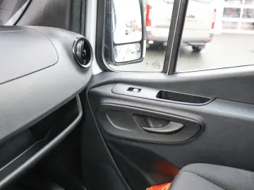 MERCEDES-BENZ Sprinter 317 CDI L3H2 Navi Kamera