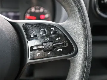 MERCEDES-BENZ Sprinter 317 CDI L3H2 Navi Kamera