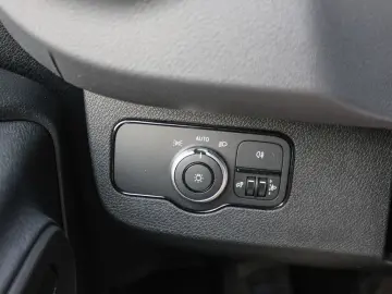 MERCEDES-BENZ Sprinter 317 CDI L3H2 Navi Kamera