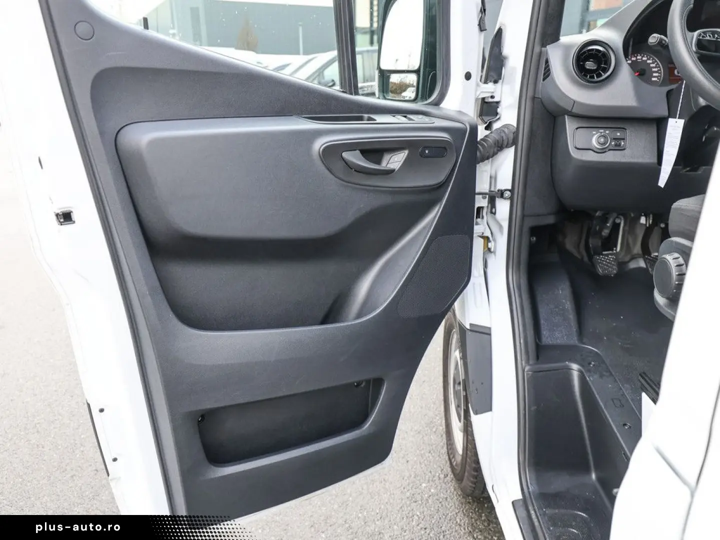 MERCEDES-BENZ Sprinter 317 CDI L3H2 Navi Kamera