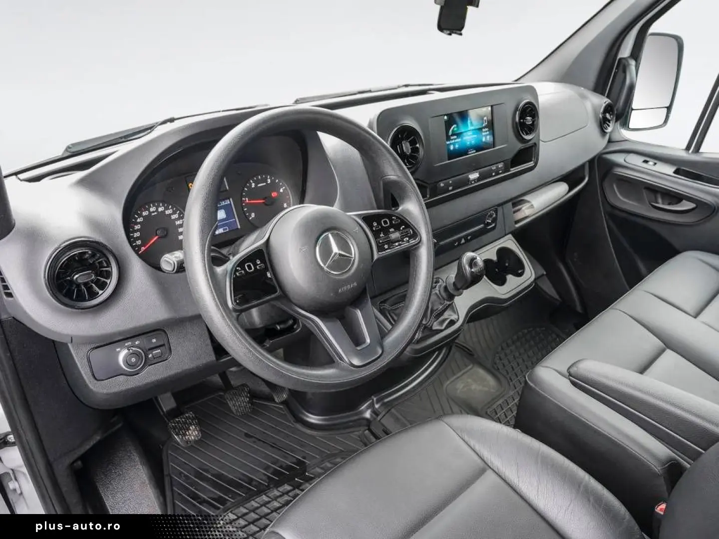 MERCEDES-BENZ Sprinter 317 LED MBUX