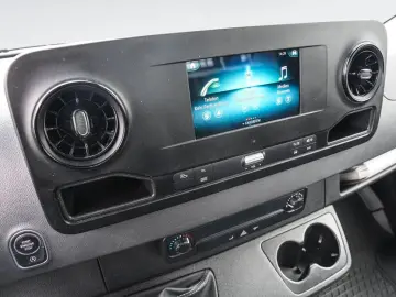 MERCEDES-BENZ Sprinter 317 LED MBUX