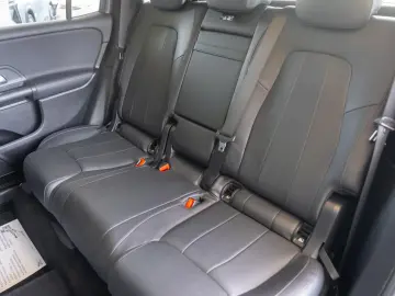 Mercedes-Benz GLB 200 d 4Matic 8G-DCT  Style