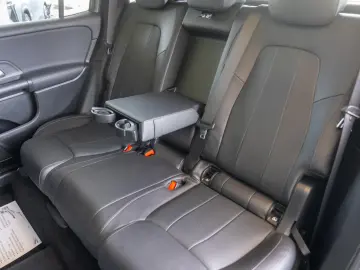 Mercedes-Benz GLB 200 d 4Matic 8G-DCT  Style