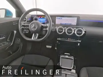 MERCEDES-BENZ CLA 180 Coupé AMG Line Navi Distronic &hellip;